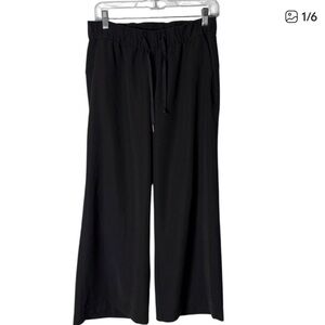 Lululemon Women’s Wide Leg Pant / Joggers Black Size 6